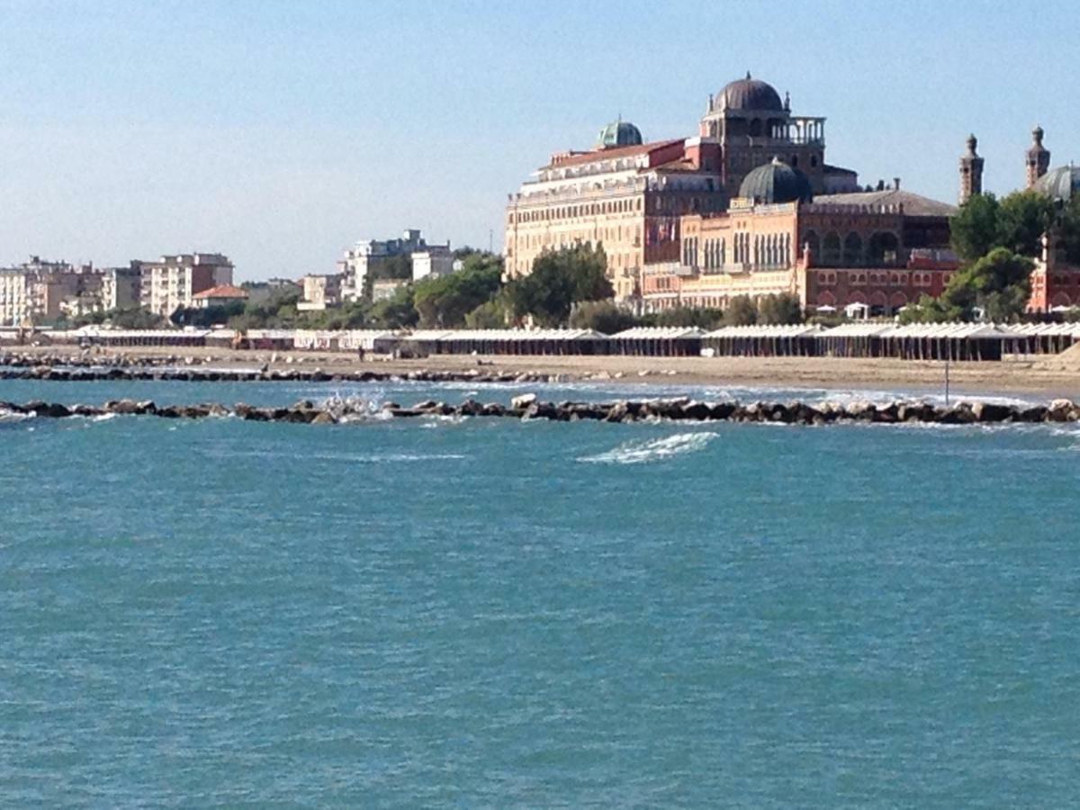Via Cipro 16 Lägenhet Venedig-Lido Exteriör bild